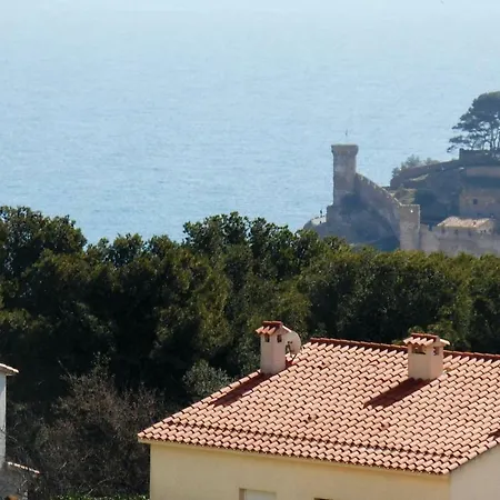 Three-bedroom Holiday In Holiday home Tossa de Mar