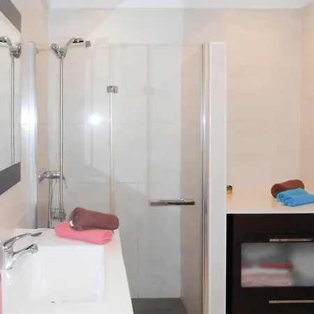Three-bedroom Holiday In Holiday home Tossa de Mar